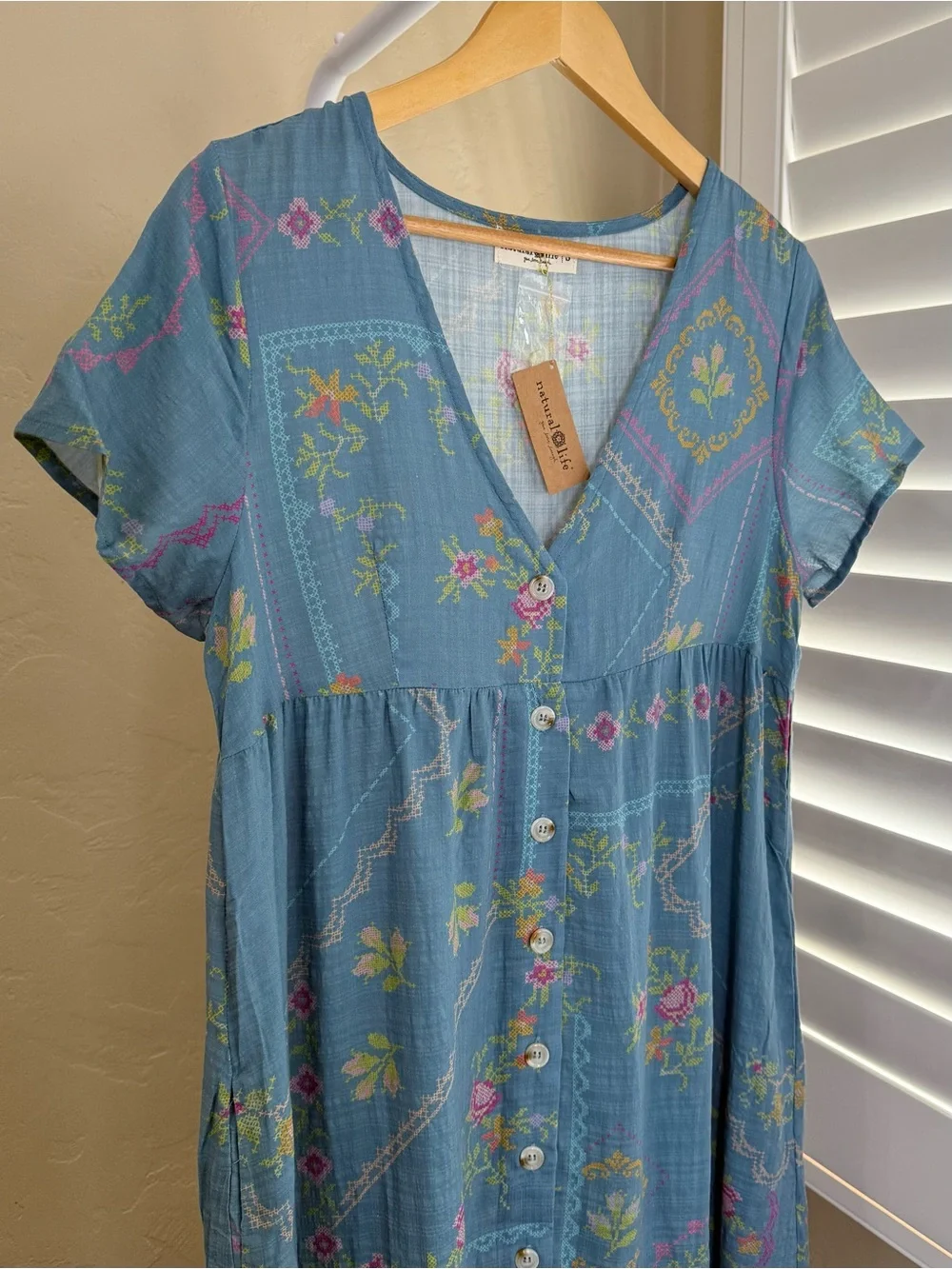Natural Life Avery Midi Dress Heirloom Cross Stitch Blue NWT Small Pockets - Picture 8 of 12